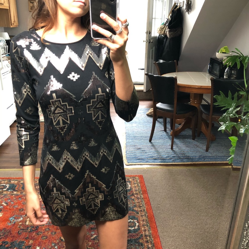 NWOT black & gold geometric sequin party dress